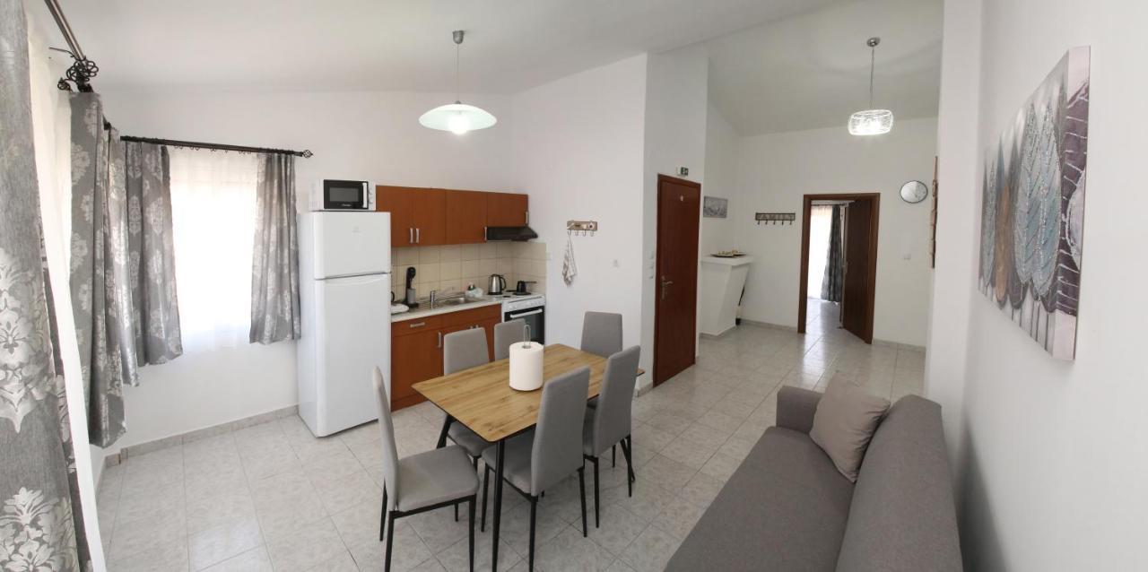 Lampias Apartments Keremetli Dış mekan fotoğraf